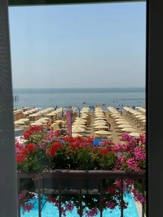 Hotel Marina Лидо-ди-Езоло